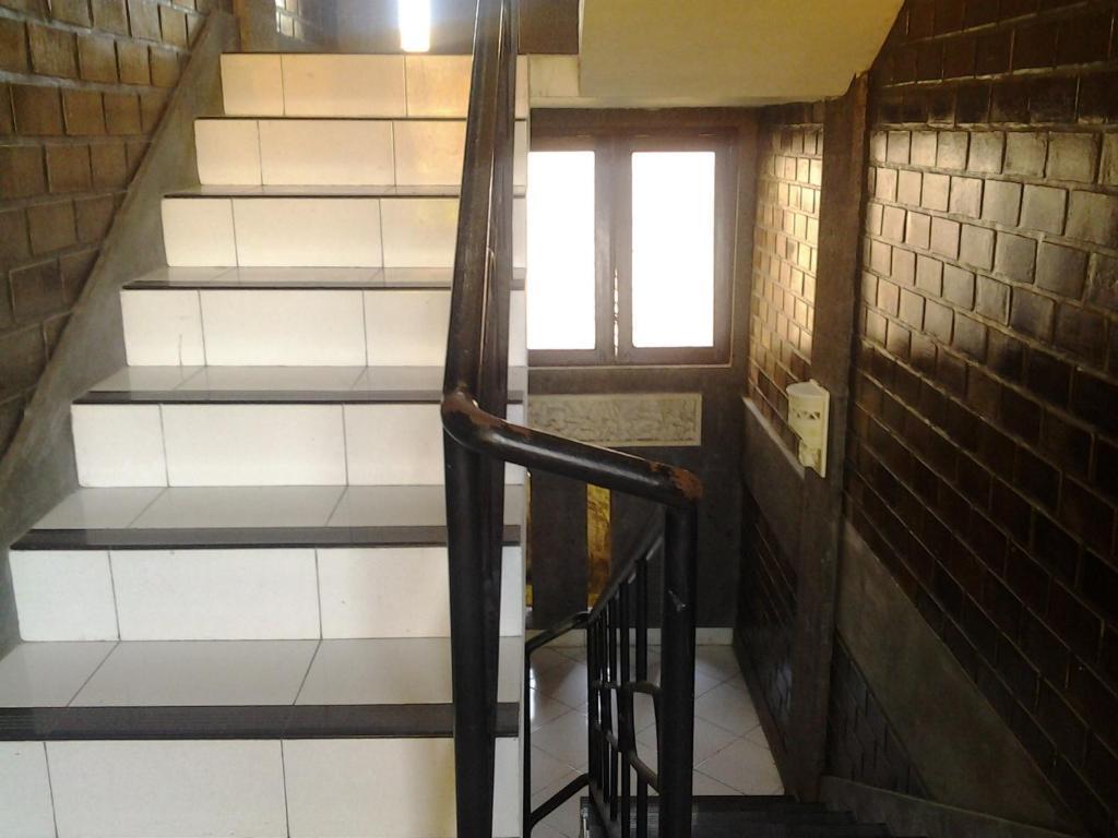 Kedin'S Inn Семиньяк Экстерьер фото